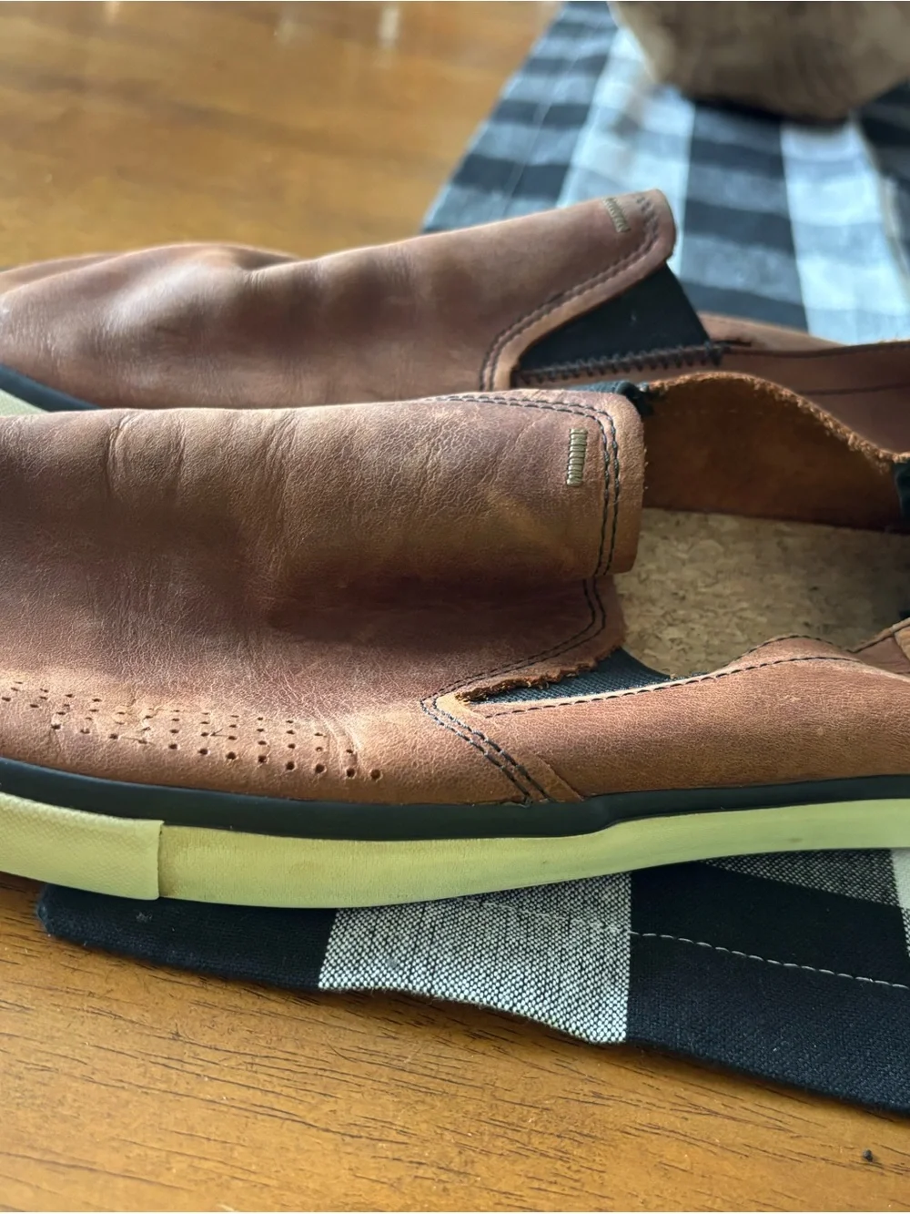 Men's Reef Brown Slip-On Leather Casual Shoes